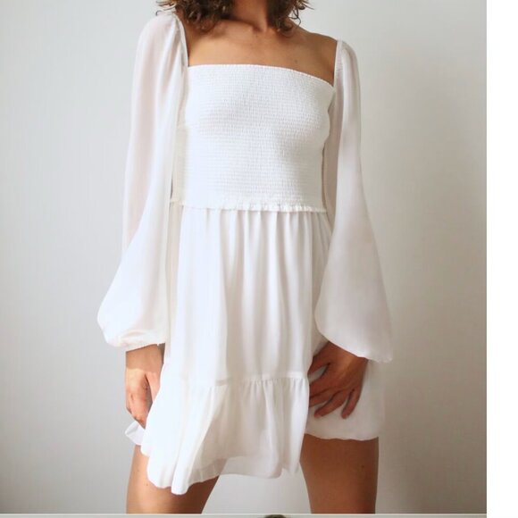 Wilfred Tempest Mini Dress Smocked Chiffon Long Sleeve White Size Small - Picture 1 of 5